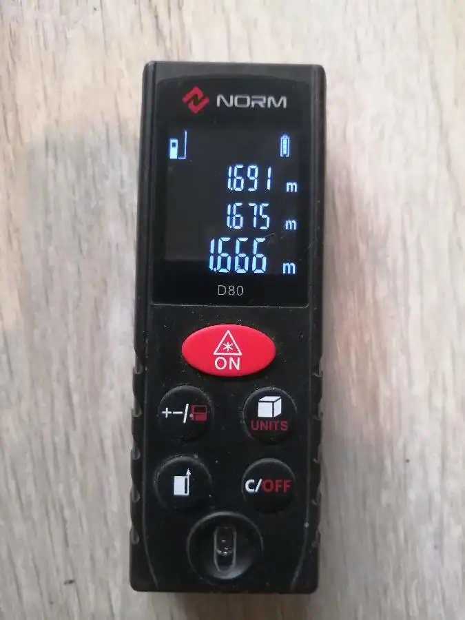 Лазерный дальномер NORM D80, 80м